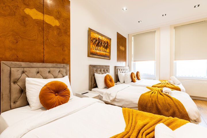 Room 22 of 60