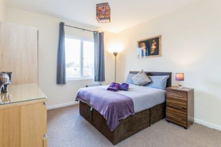Room 8 of 20