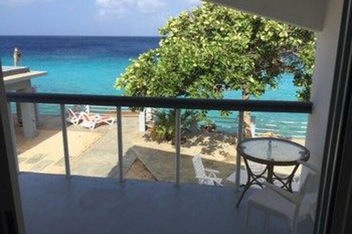 Terrace/Patio 14 of 16