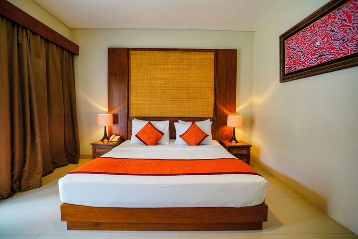 Room 12 of 73