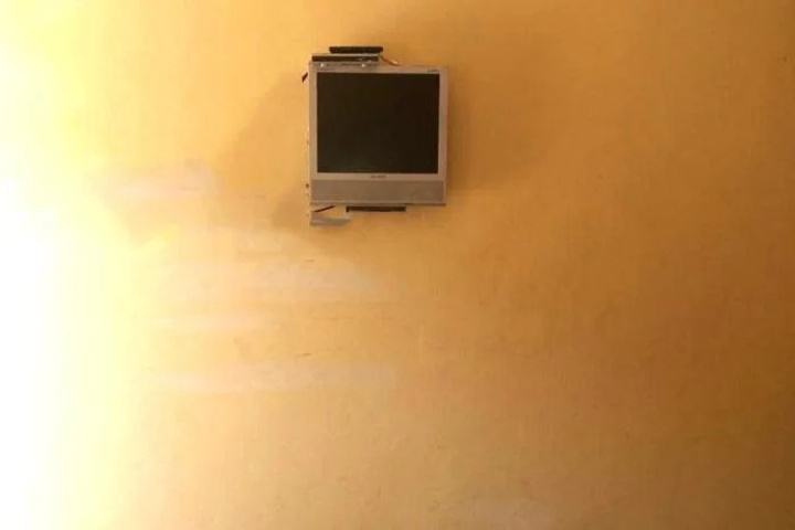 Room 12 of 14