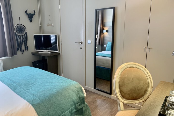 Room 35 of 57