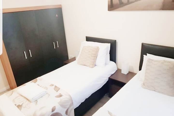 Room 8 of 21