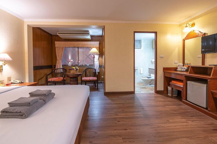 Room 18 of 70