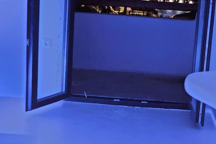 Room 40 of 113