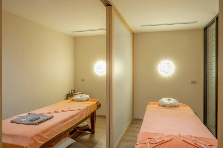 guest_rooms