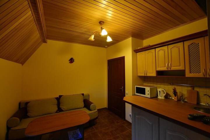 Room 6 of 57