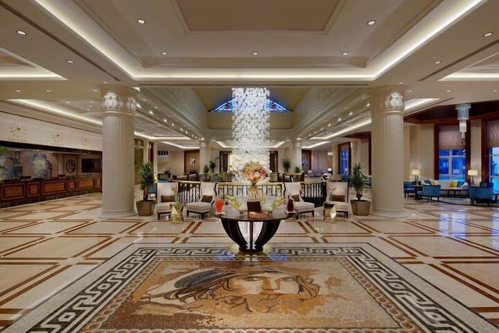 Lobby Entry