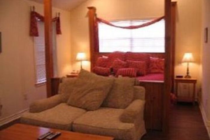 Room 8 of 23