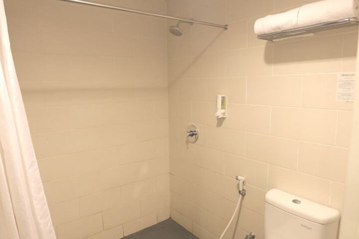 Room 30 of 56
