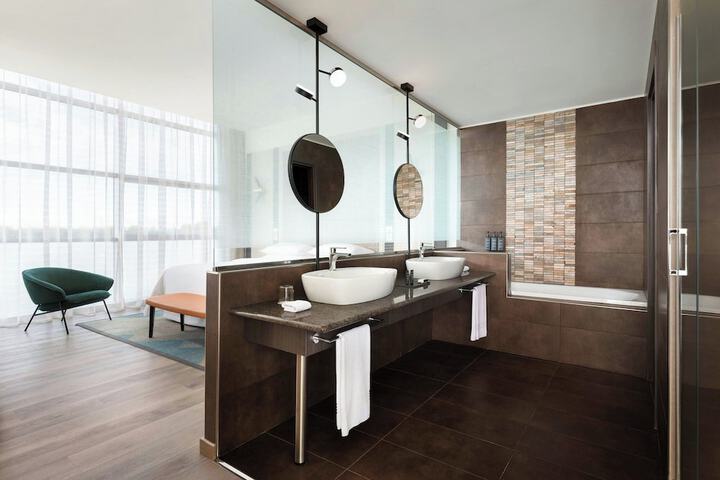 Clean Restrooms