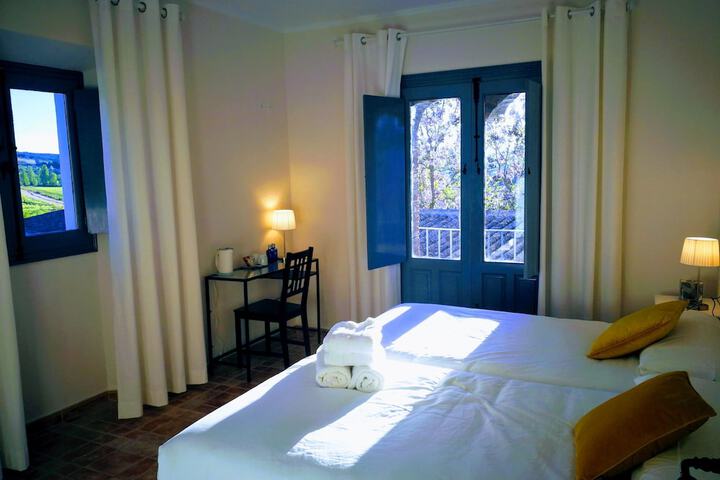 Room 10 of 79
