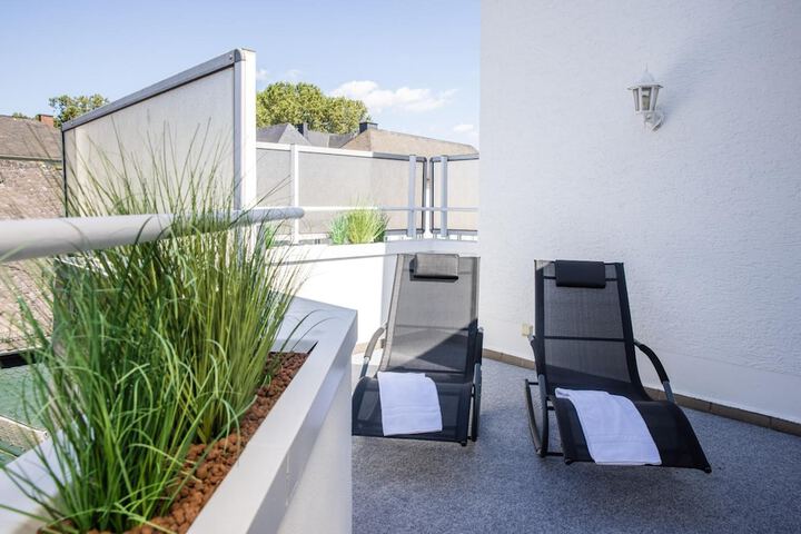 Terrace/Patio 25 of 56