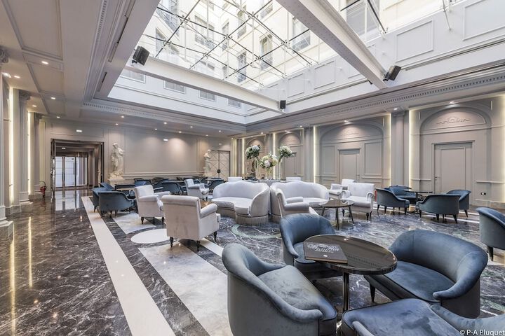 Hotel Interior 27 of 179