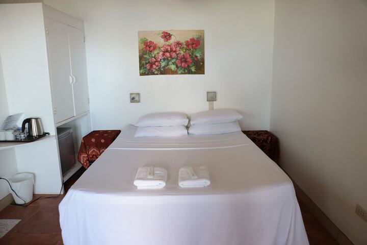 Room 7 of 71