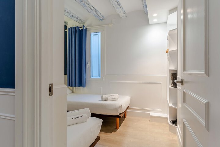 Room 10 of 69