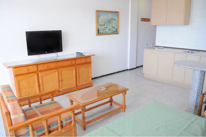 Room 9 of 19