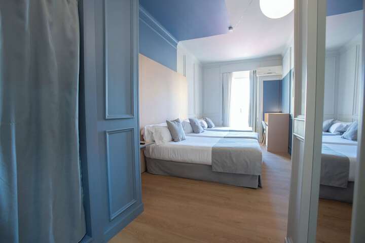 Room 29 of 96