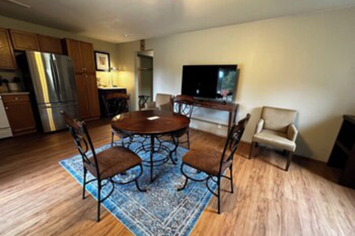 Room 160 of 390