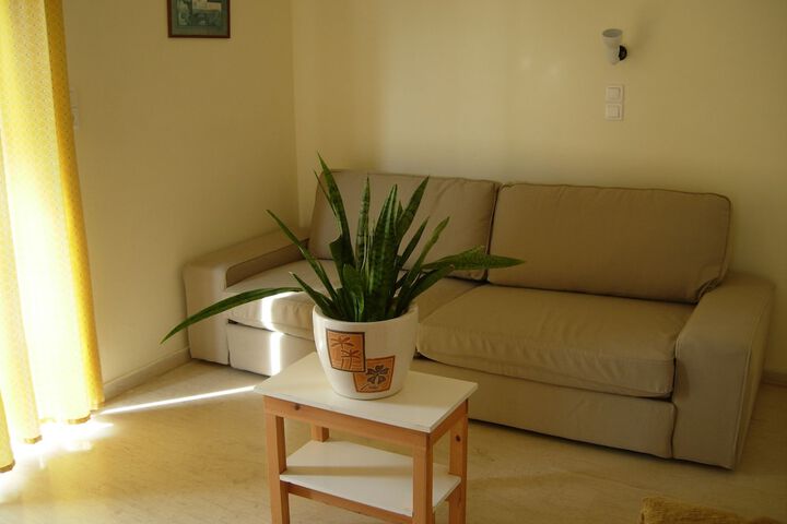 Room 17 of 30