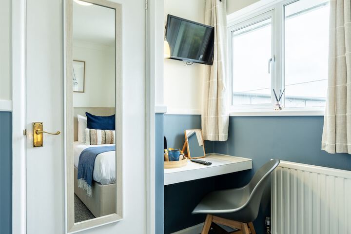 Room 30 of 60