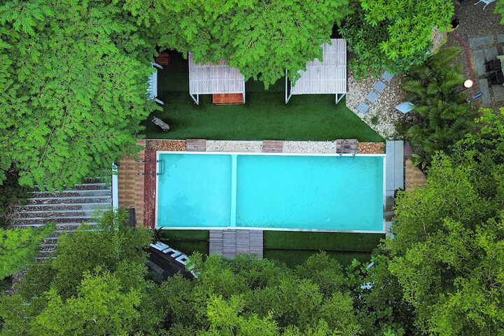 Pool 182 of 268
