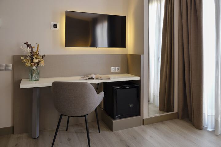 Room 10 of 41