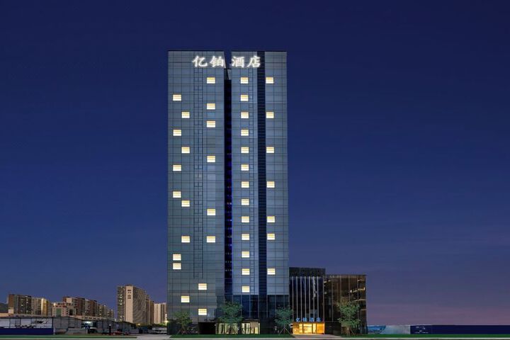 Hotel 3 of 23