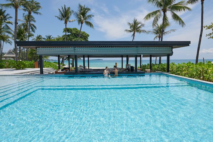 Pool 61 of 159