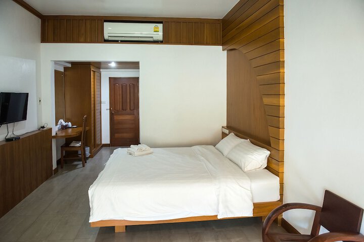 Room 13 of 88