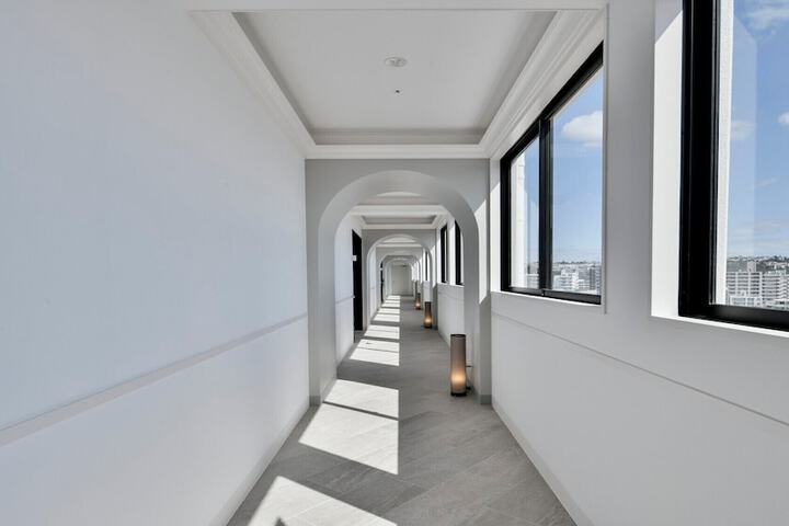 Ballroom/Hall 187 of 203