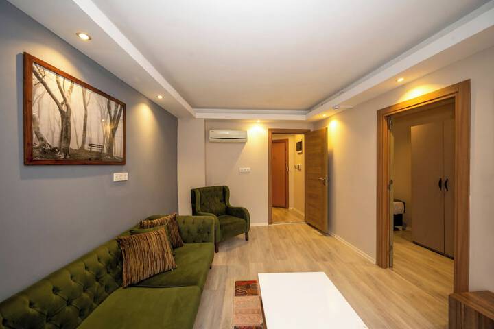 Room 114 of 158
