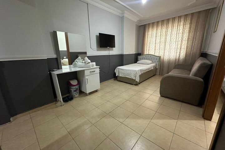 Room 3 of 14