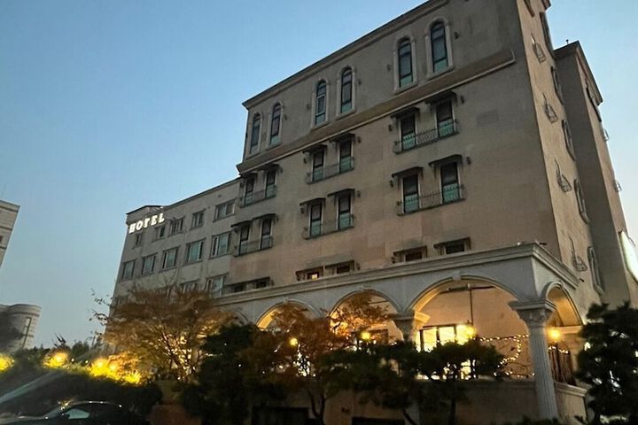 Hotel 111 of 111