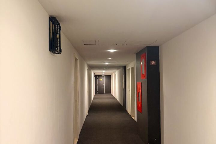 Ballroom/Hall 34 of 51