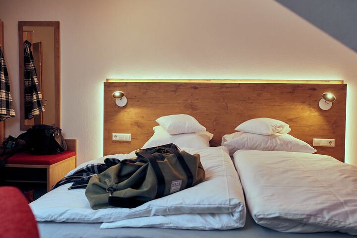 Room 16 of 47
