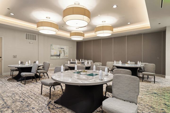 Meeting facility