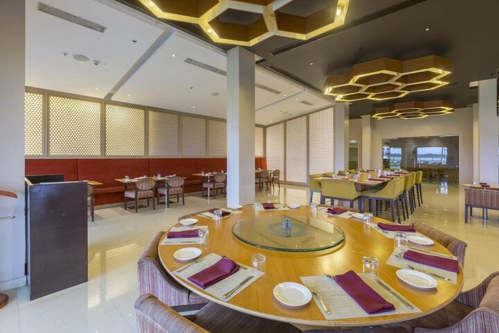 Dining Photos