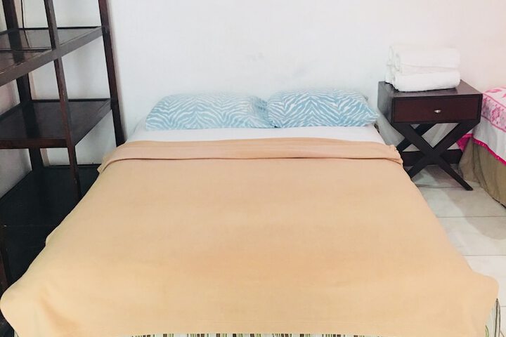 Room 32 of 74