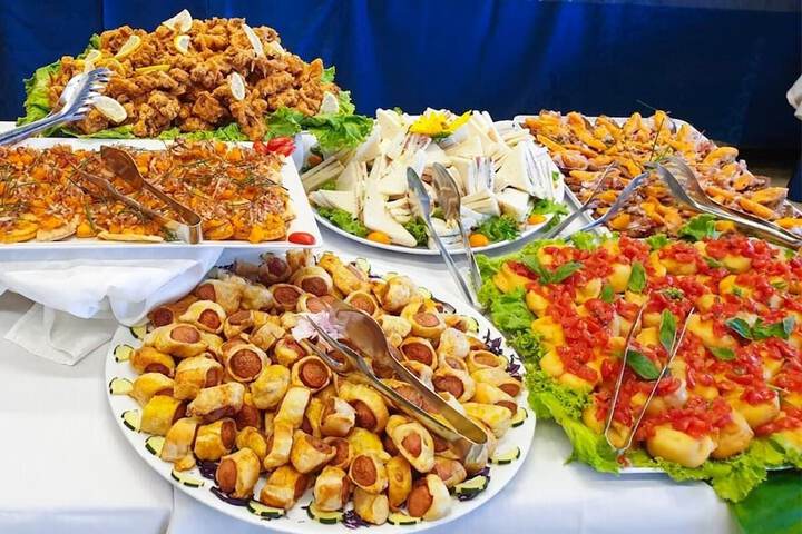 Dining Photos