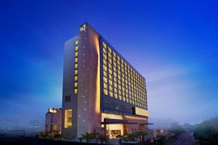 Hotel 79 of 87