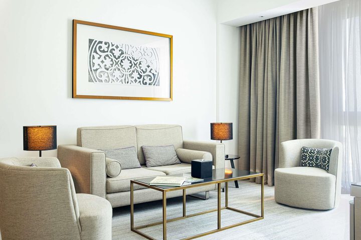 Room 4 of 55