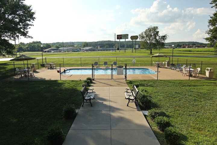 Property Grounds 47 of 52