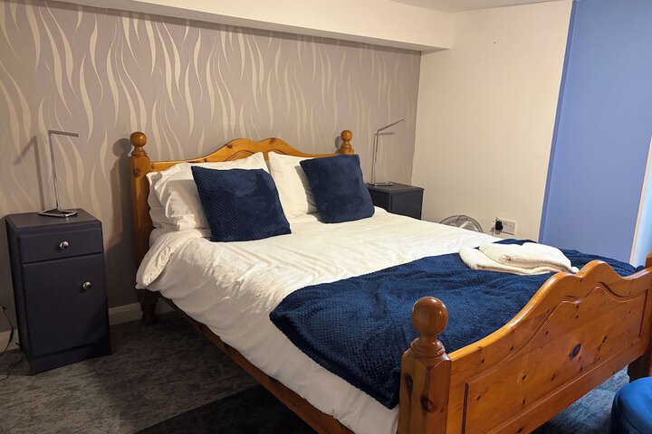 Room 13 of 48