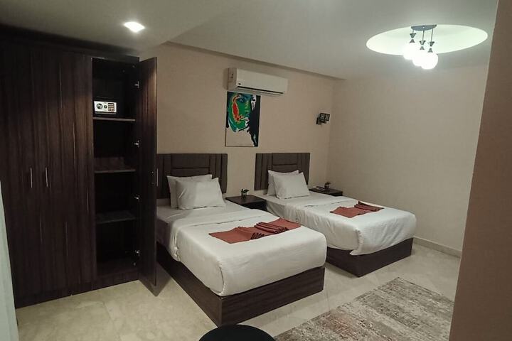 Room 22 of 51