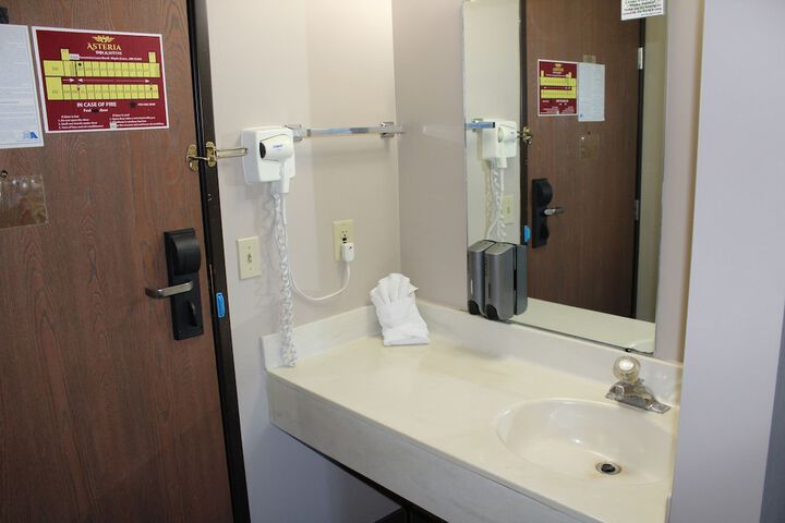 Bathroom sink