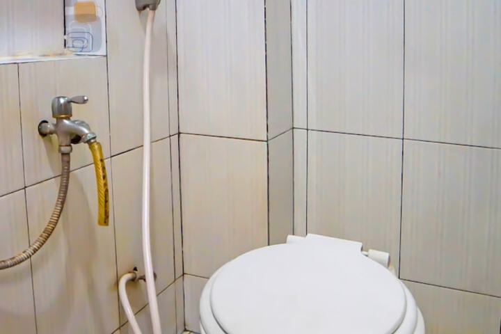 Room 18 of 21