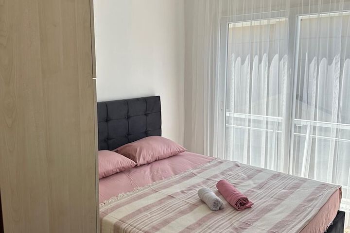 Room 3 of 42