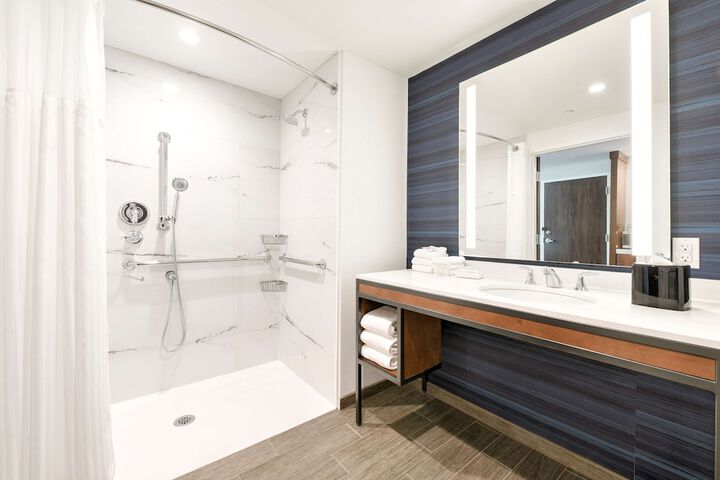 Bathroom shower