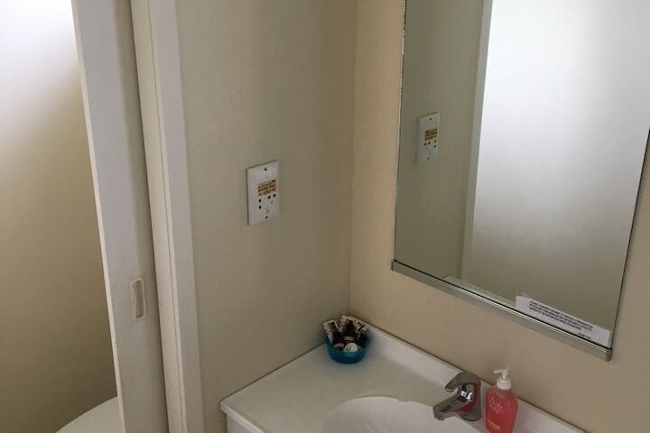 Room 42 of 57